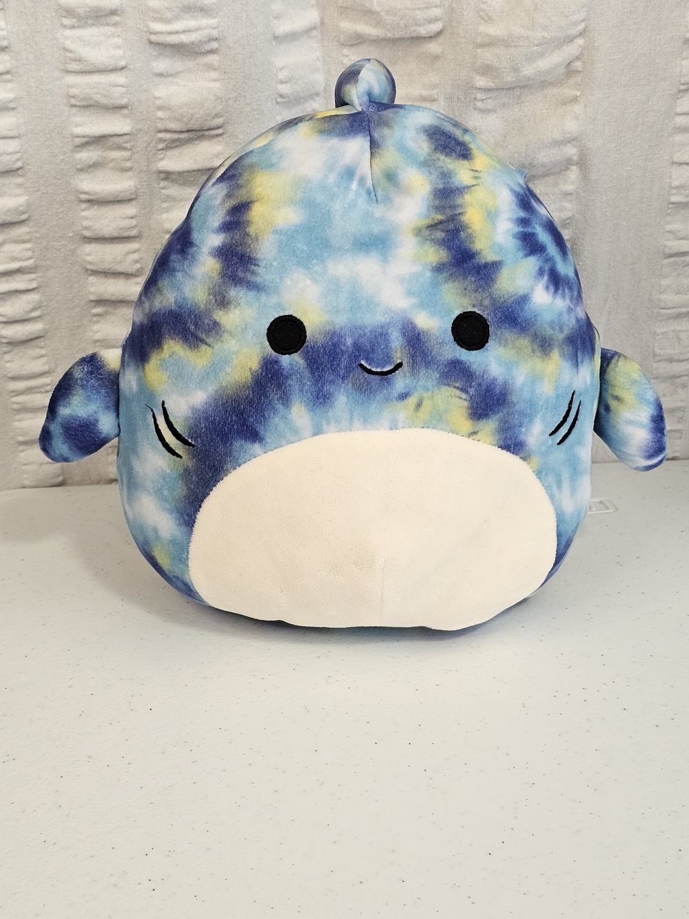 Squismallows Luther the Tie-Dye Tiger Shark Sea Squad Collection Kellytoy 10"